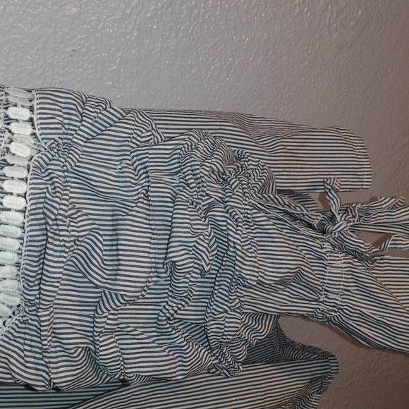 Nautical Striped Nanette Lepore with Unique Puffed Sleeve M - Picture 4 of 7